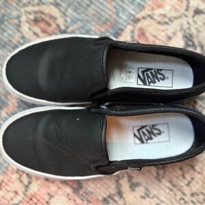 Women’s Vans Classic Black Slip-On Sneakers Size 8.5